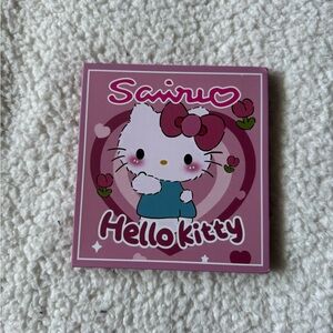 Brand new hello kitty eyeshadow makeup palette